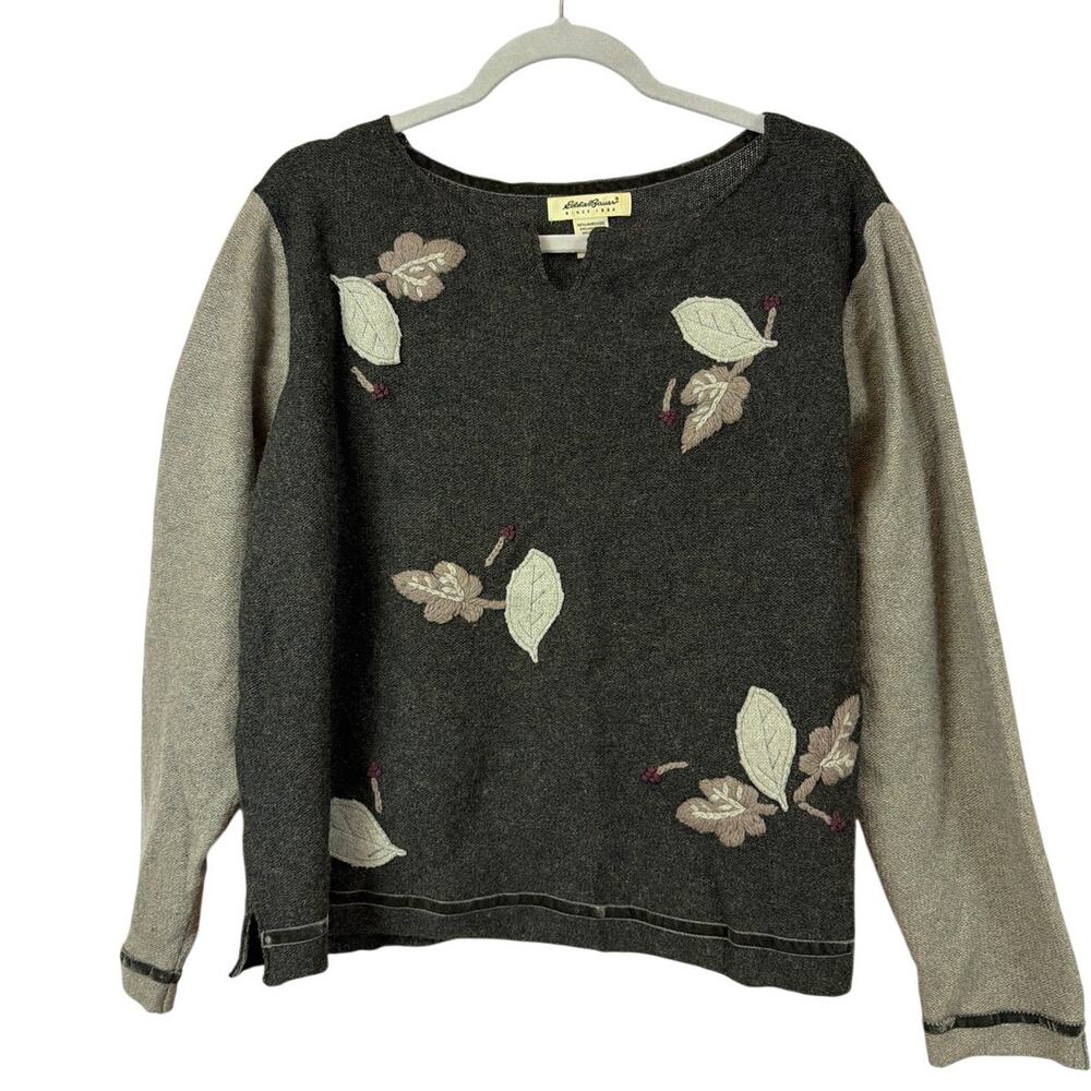 Vintage 90's Eddie Bauer Embroidered Lambswool V Neck Sweater HONG KONG Size XL